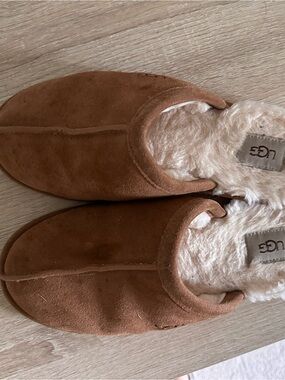 UGG Chestnut Shearling Mule Slippers